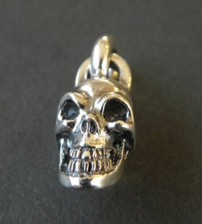 Photo4: Single Skull Pendant