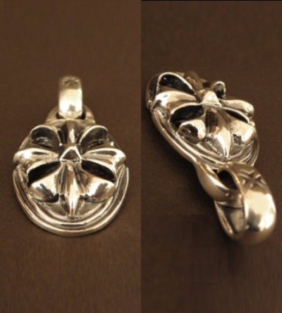 Photo5: Cross Oval With H.W.O Pendant