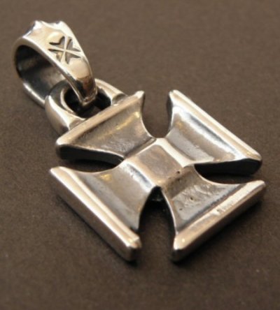 Photo2: Iron Cross Pendant