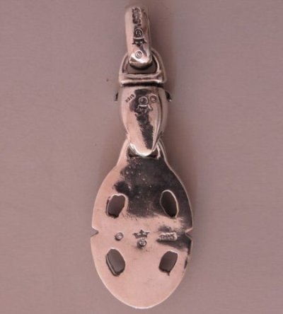 Photo4: Bulldog & Sculpted Oval Pendant