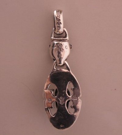 Photo4: Panther & Battle-Ax On Skull Pendant