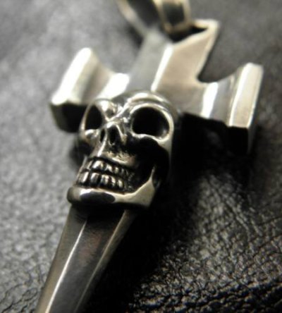 Photo3: Quarter Single Skull Dagger Square Bottom & H.W.O Pendant