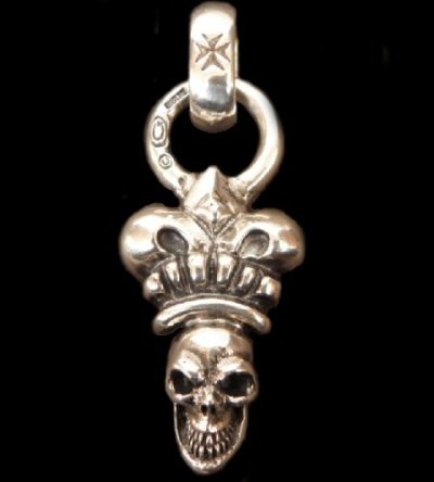 Photo1: Skull Large Crown With H.W.O Pendant