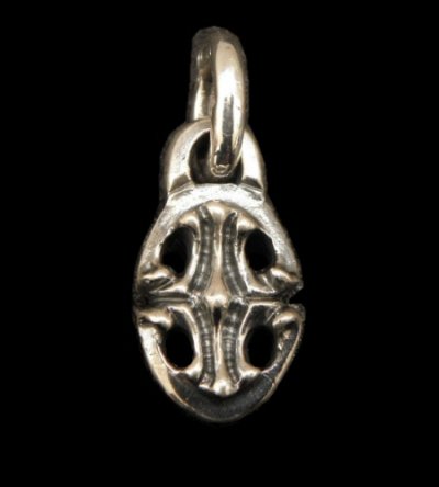 Photo1: Classic Sculpted Oval Pendant