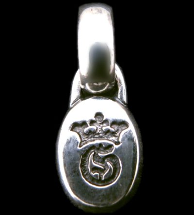 Photo1: G&Crown Oval Pendant (H.W.O)