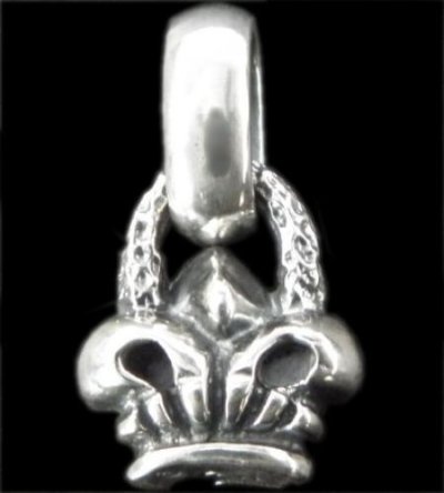 Photo1: Crown Tip With Chiseled Loop H.W.O Pendant