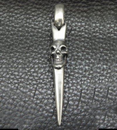 Photo2: Skull Dagger With H.W.O Pendant