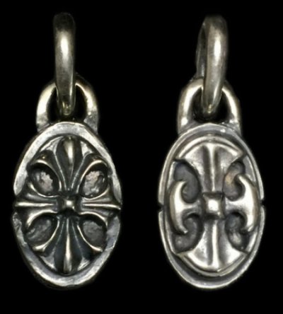 Photo1: Cross Oval & Battle-AX Oval Reversible Pendant