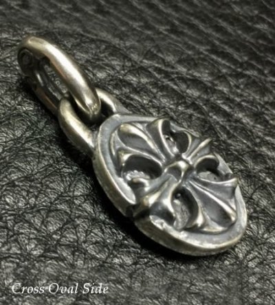 Photo2: Cross Oval & Battle-AX Oval Reversible Pendant