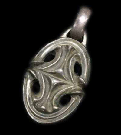 Photo1: Both Side Sculpted Oval With H.W.O Pendant