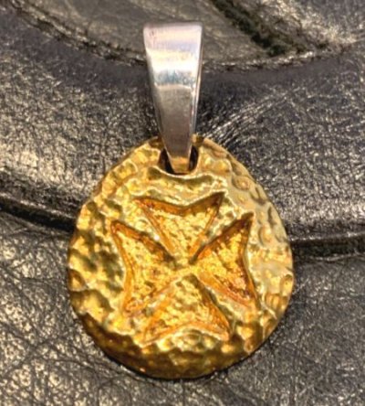 Photo2: Pure Gold Wrap 1/16 Maltese Cross Blob Pendant