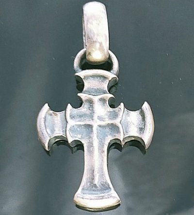 Photo5: One Eighth Battle-Ax Cross With H.W.O Pendant