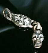 Both Side Classic Cross Oval With Single Skull Pendant