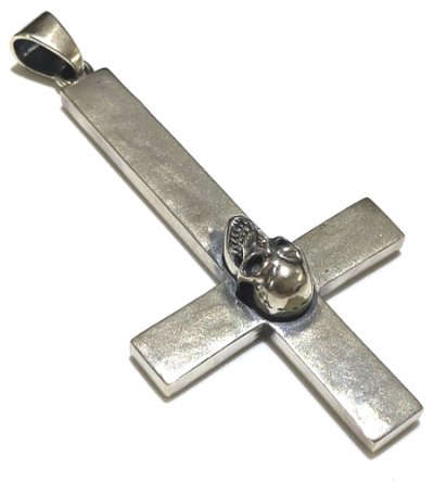 Photo1: Skull On Plain Petro Cross Pendant [Full]