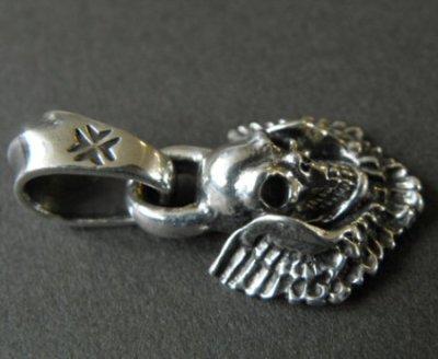 Photo4: Quarter Skull Wing Pendant