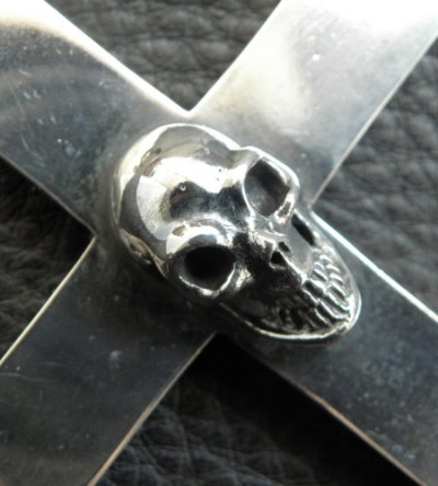 Photo2: Skull On Plain Cross Pendant [Full ,  Half , Quarter]