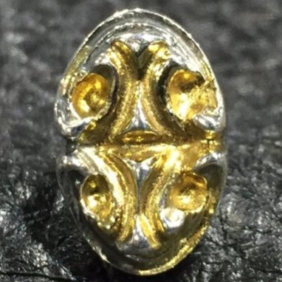 Photo2: 18k Gold Solder On Sculpted Oval Pierce