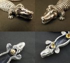 More Photo2: Alligator Pins