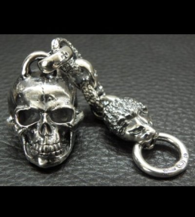 Photo2: Half Large Skull With H.W.O & Chiseled Anchor Links With Lion Head Wallet Hanger