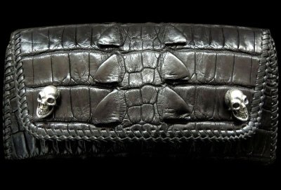 Photo1: Crocodile Doble Spine Tail All Gusset Wallet With Skull Button