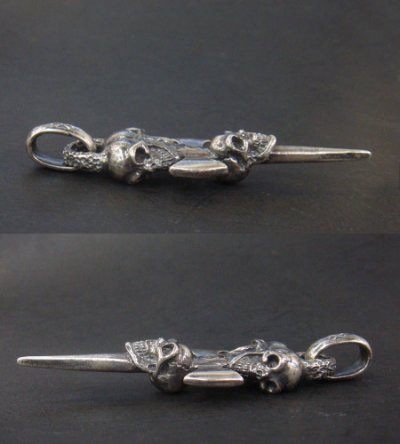 Photo5: Triple Skull Dagger With Chiseled Loop Pendant