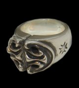 Sculpted Oval Ring