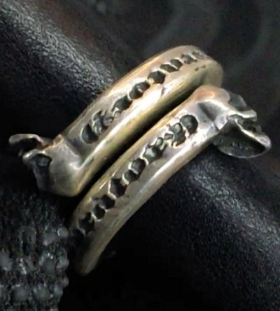 Photo2: T-bar ring