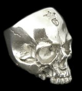 Large Skull Ring Without Jaw Platinum Finish