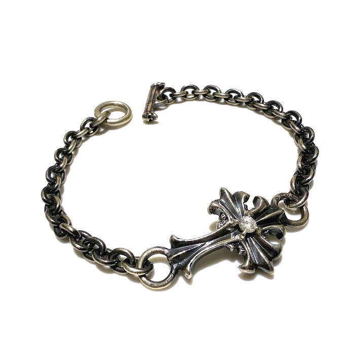 Diamond With Grooved Cross & 6Chain Bracelet
