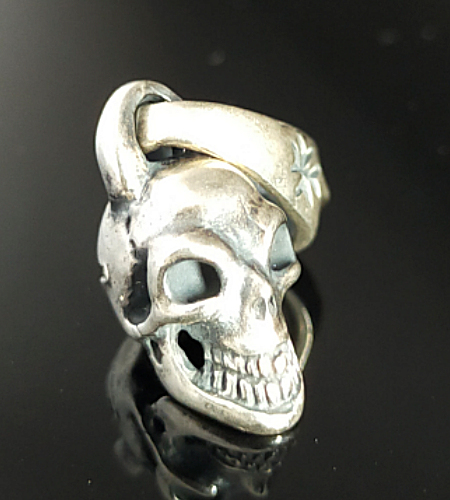 Quarter Slant Head Skull Pendant