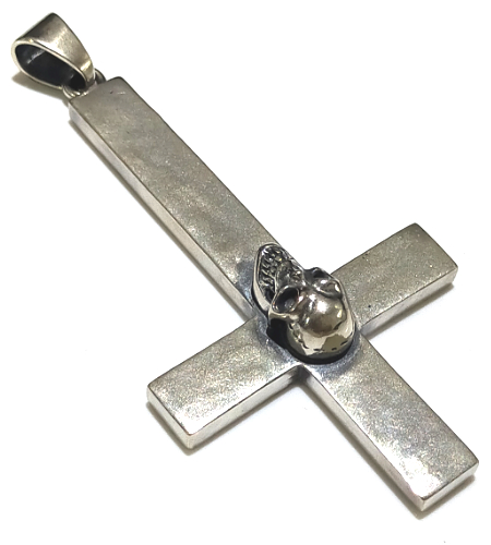 Skull On Plain Petro Cross Pendant [Full]