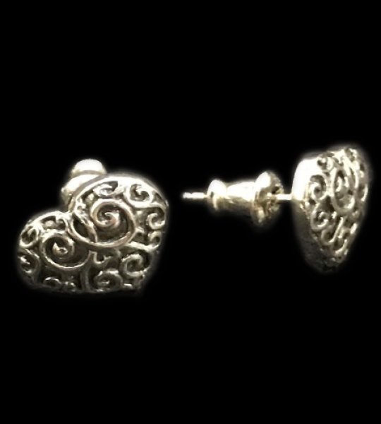 Photo1: Heart Pierce (1)