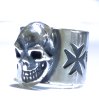 Photo1: Skull On Maltese Cross Ear Cuff (1)