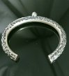 Photo14: Twelve Small Skull On 7.5mm Chiseled Wire O-ring Bangle (14)