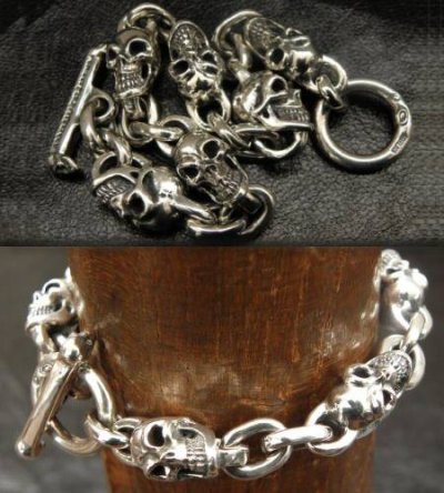 Photo2: Half Skull & Chain Links Bracelet