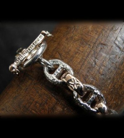 Photo2: Quarter Chiseled anchor chain with 10k gold maltese cross H.W.O links bracelet