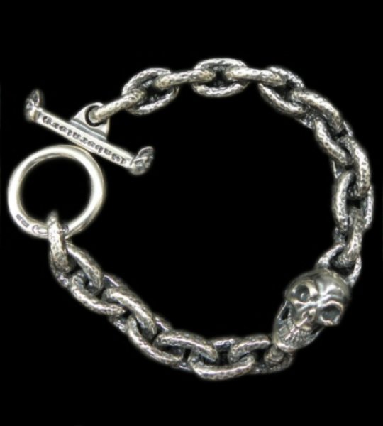 Photo1: Single Skull With Textured Small Oval Chain Links Bracelet (1)