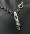 Photo2: Single Skull Zipper Pull Pendant (2)