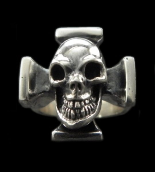 Photo1: Half Skull On Square Hammer Cross Ring (1)