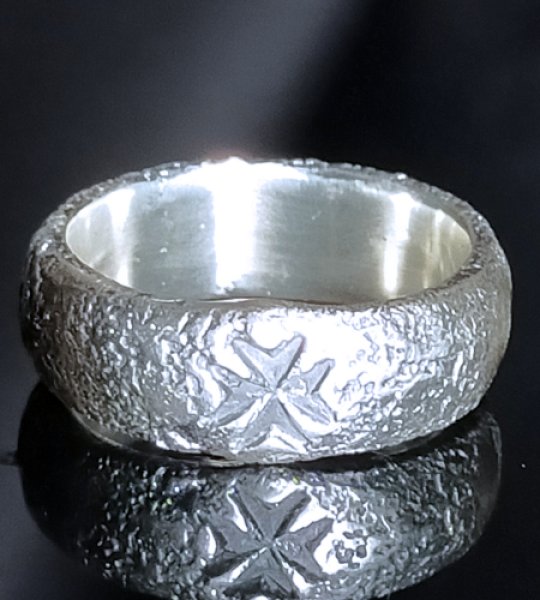 Photo1: Mini Textured H.W.O Ring (1)