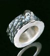 Photo7: Twelve Small Skull On 11mm Wide Side Flat Chiseled Ring Bold (7)