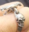 Photo4: Old Bulldog With Skull Triangle Wire O-ring & T-bar Ring (4)