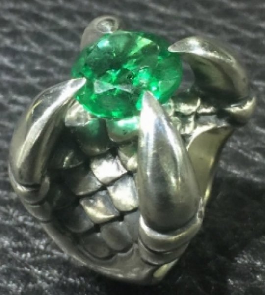 Photo1: 7.9Ct Green Emerald Master Size Iron Claw Ring (1)