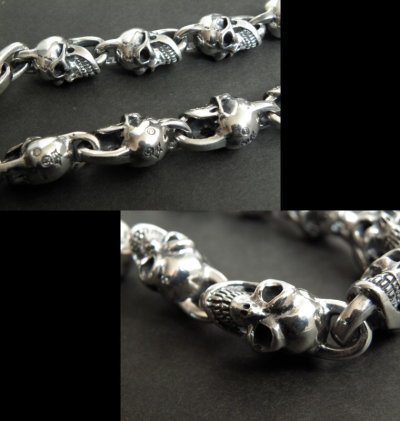 Photo2: Sculpted oval keeper with 2 old bulldog & all skull links wallet chain